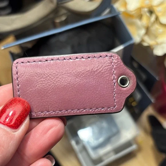 Coach Hangtag Plum Leather Key Fob - Picture 3 of 3